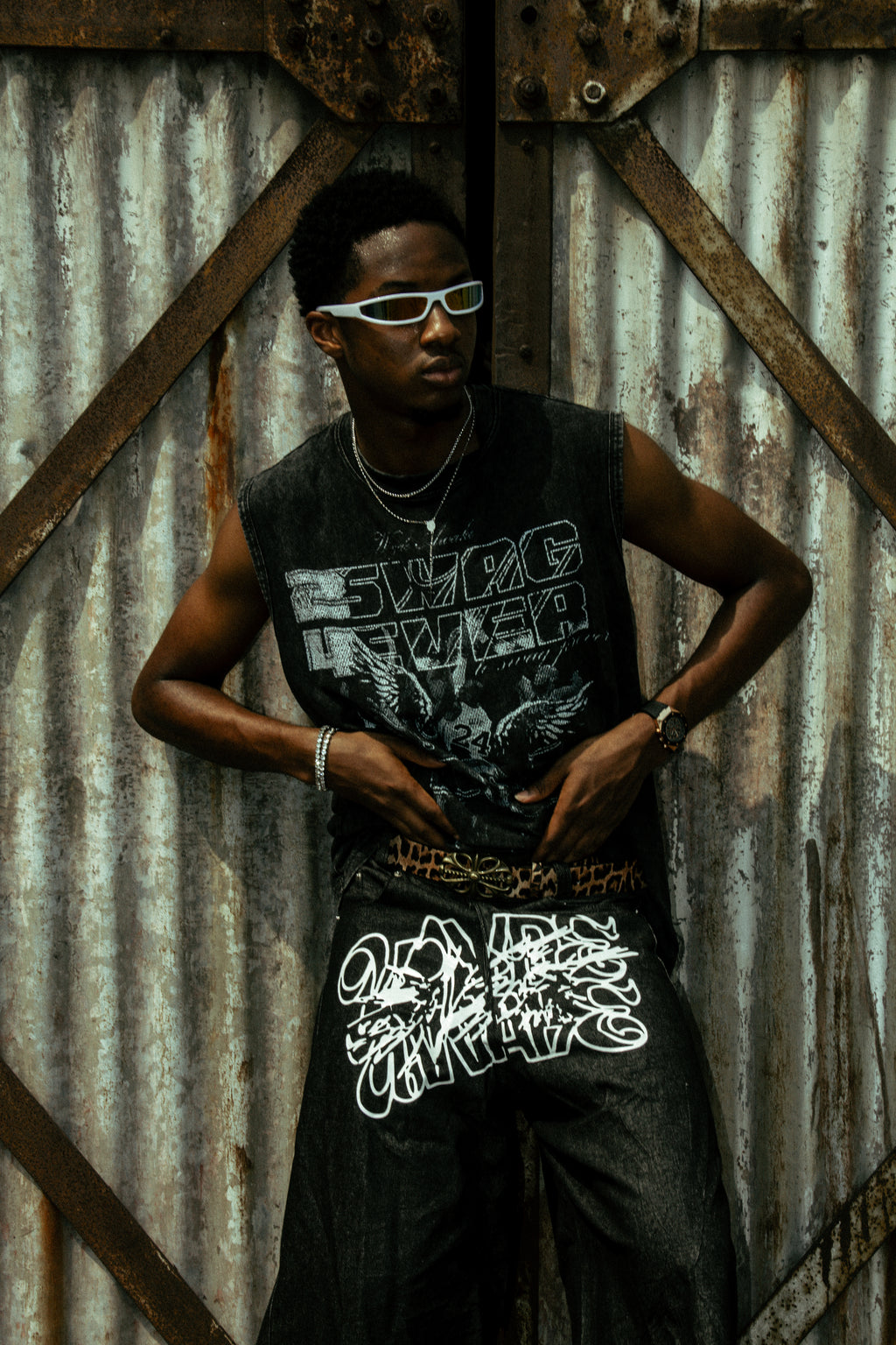 MEMBAZ ONLY SLEEVELESS
